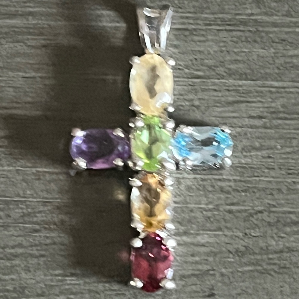 COLORFUL 925 STERLING SILVER VINTAGE CROSS PENDANT